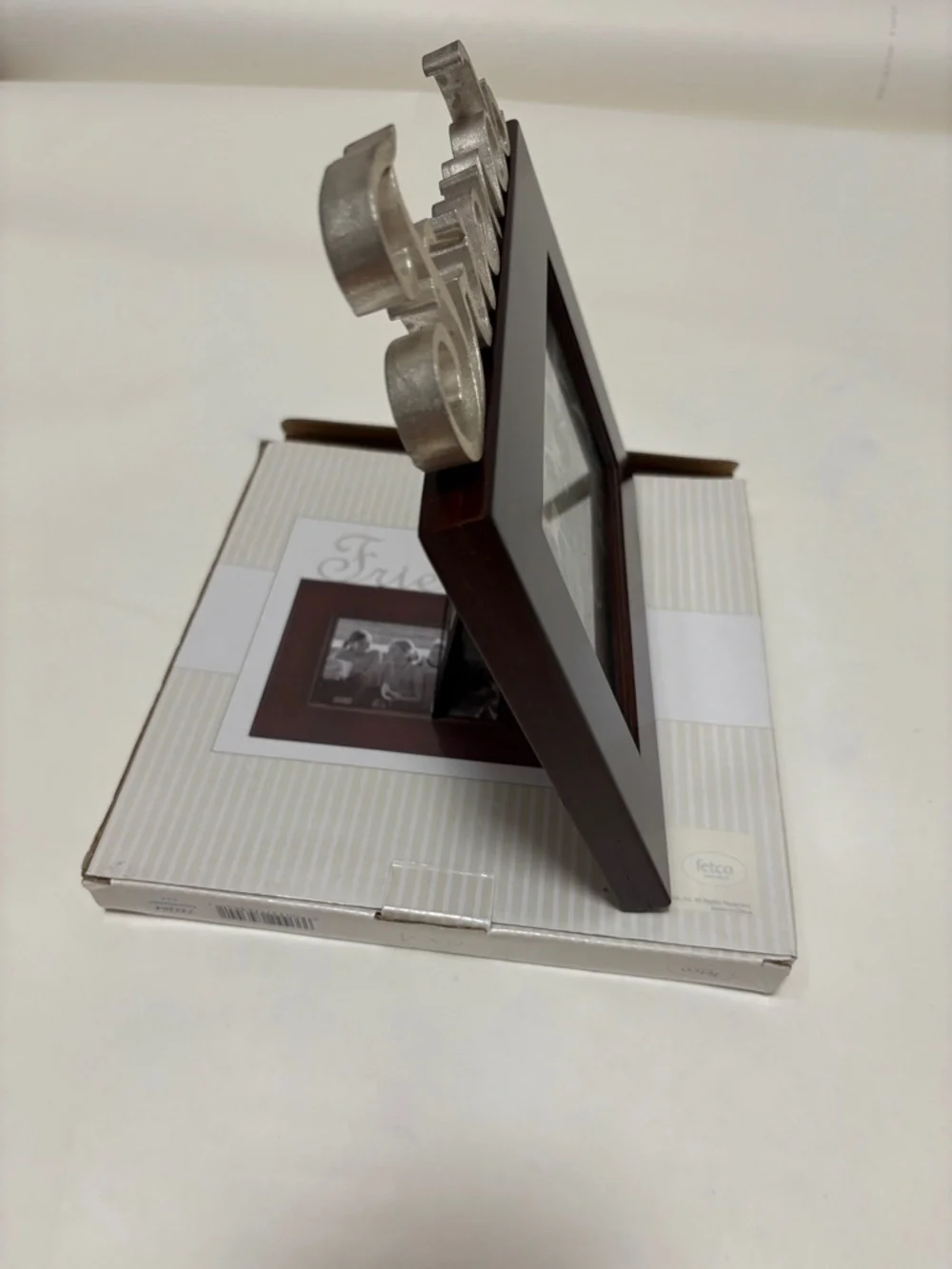 NEW Fetco Friends Wood Photo Frame with Silver Script Accent 6 x 4 New in Box